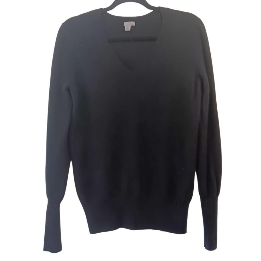 Halogen Sweater Womens Large Black 100% Cashmere V Neck Pullover Knit Soft